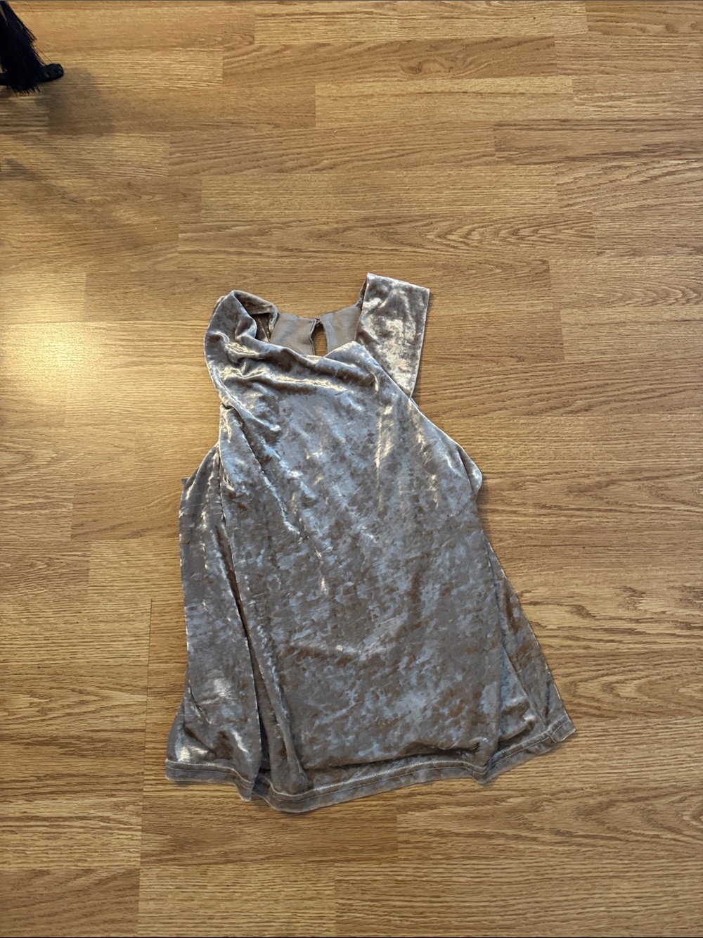 Crushed Velvet Sleeveless Tank Top - Taupe Gray